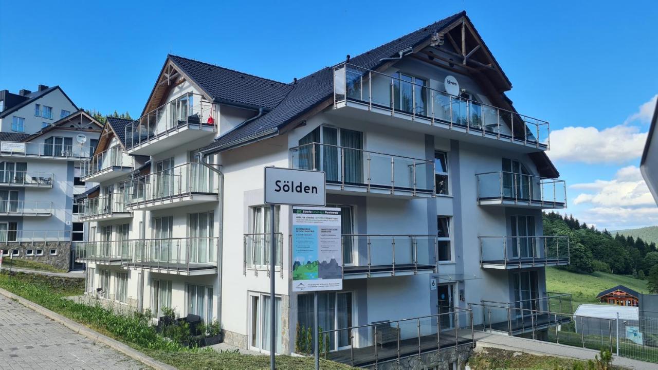 Apartamenty Czarna Gora S8 シェンナ エクステリア 写真